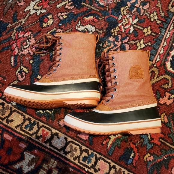 Sorel Shoes - SOREL1964 Premium Canvas Boot Size 7M